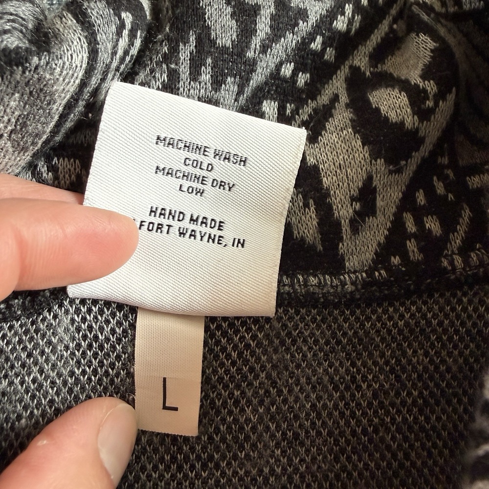 Hand Jive‎ Tapestry Jacket Sz L Black Southwestern Tribal Handmade Long Art $168 - Picture 6 of 9